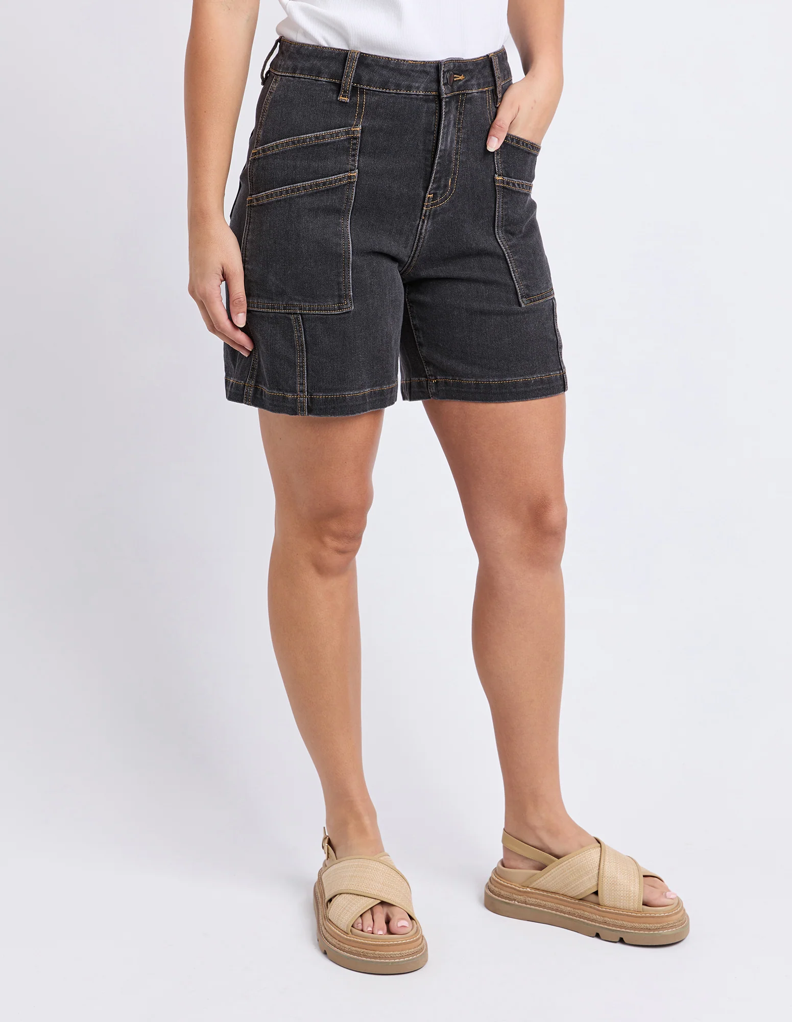 Balmy Short Washed Black - Image 5