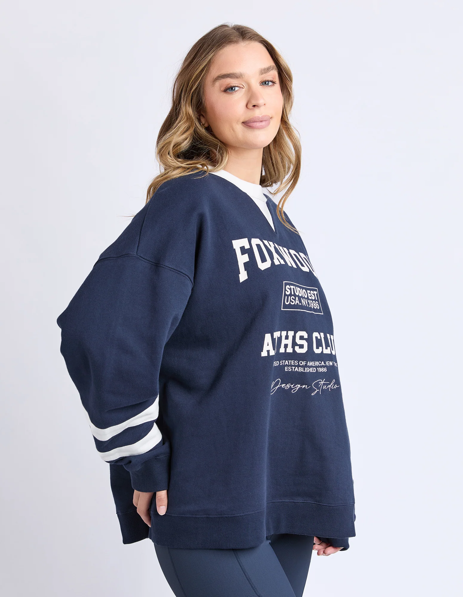 Club Life Oversized Crew Navy/White - Image 5