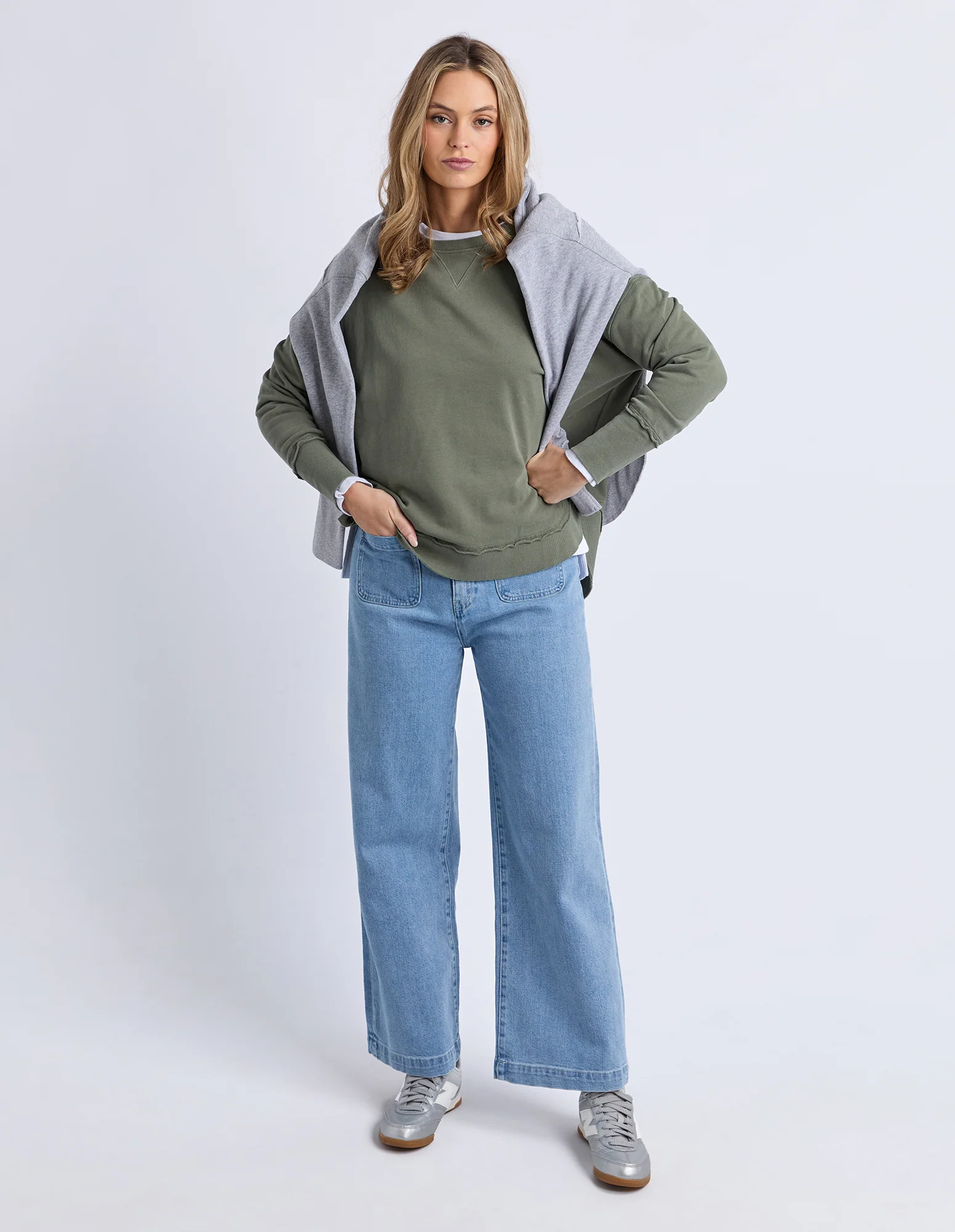 Delilah Crew Khaki - Image 2
