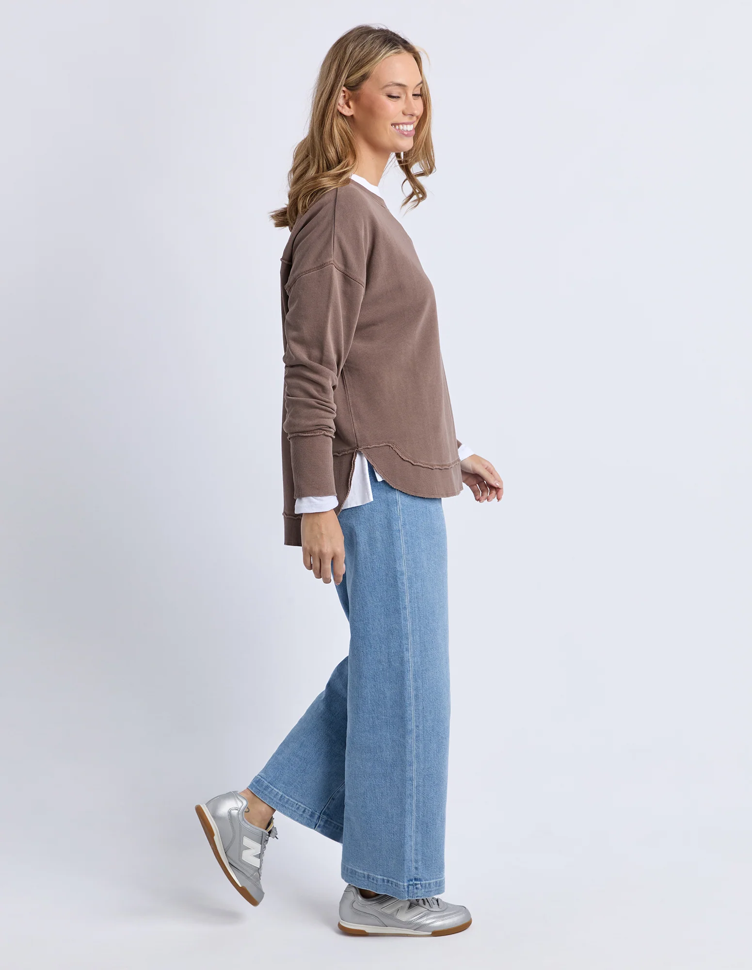 Delilah Crew Mocha - Image 6