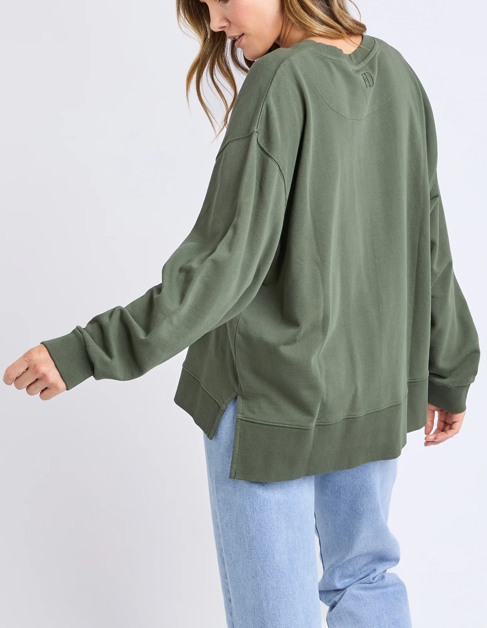 Effortless Crew Khaki - Image 3
