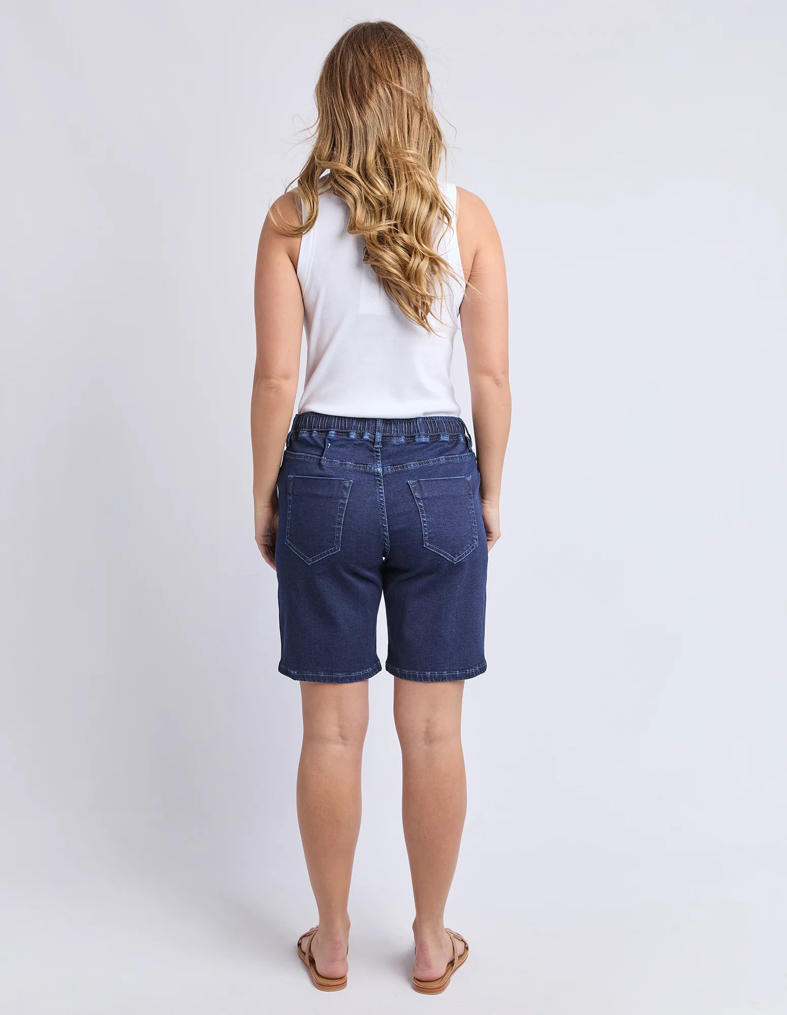 Gabby Bermuda Short Dark Indigo - Image 3