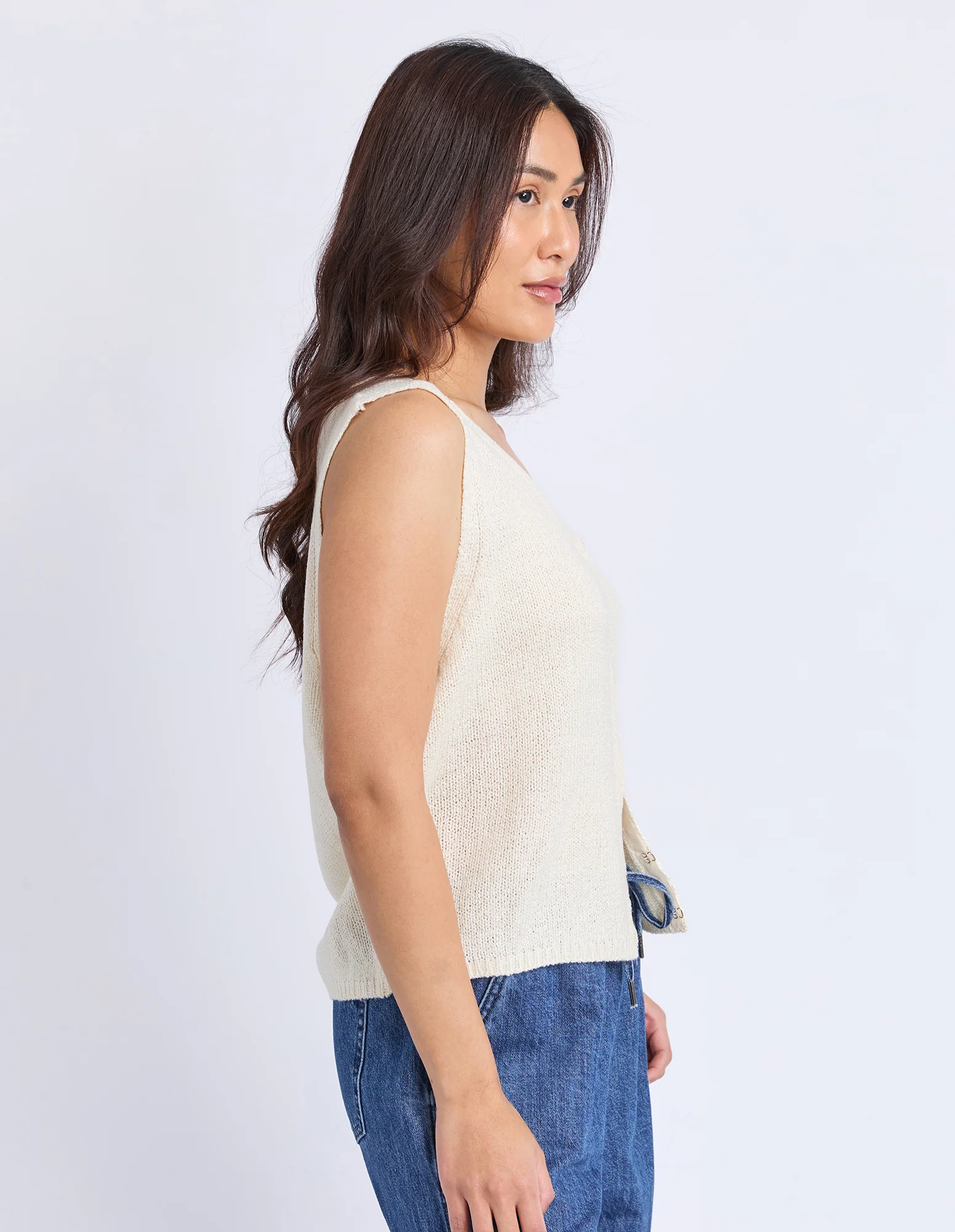 Golden Vest Vintage White - Image 4