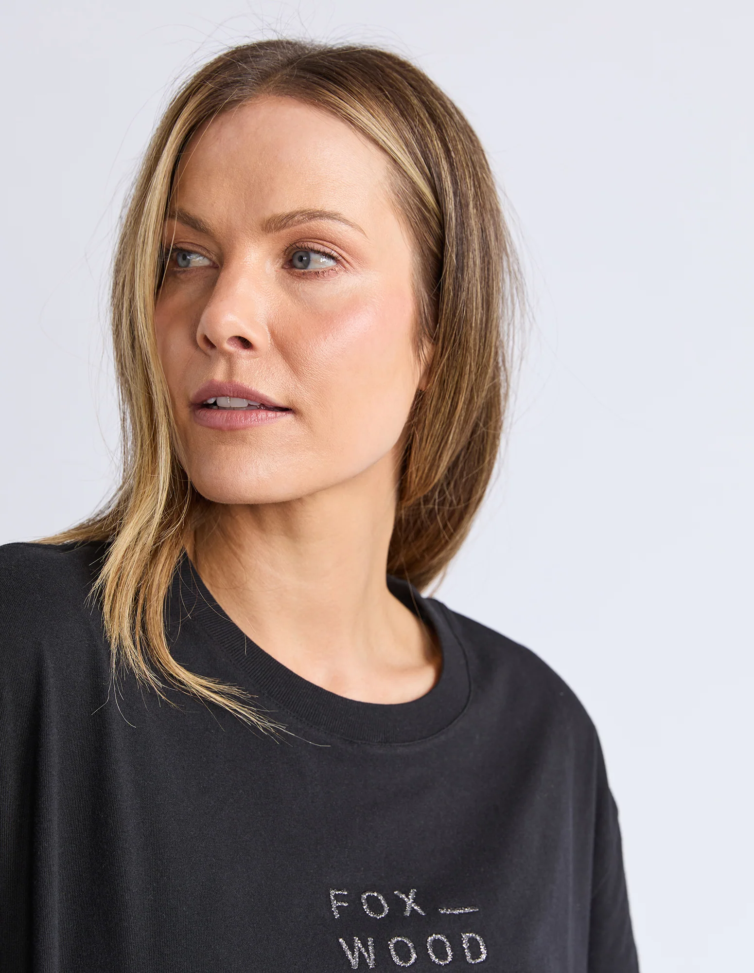 Huntleigh Oversized Tee Black - Image 5