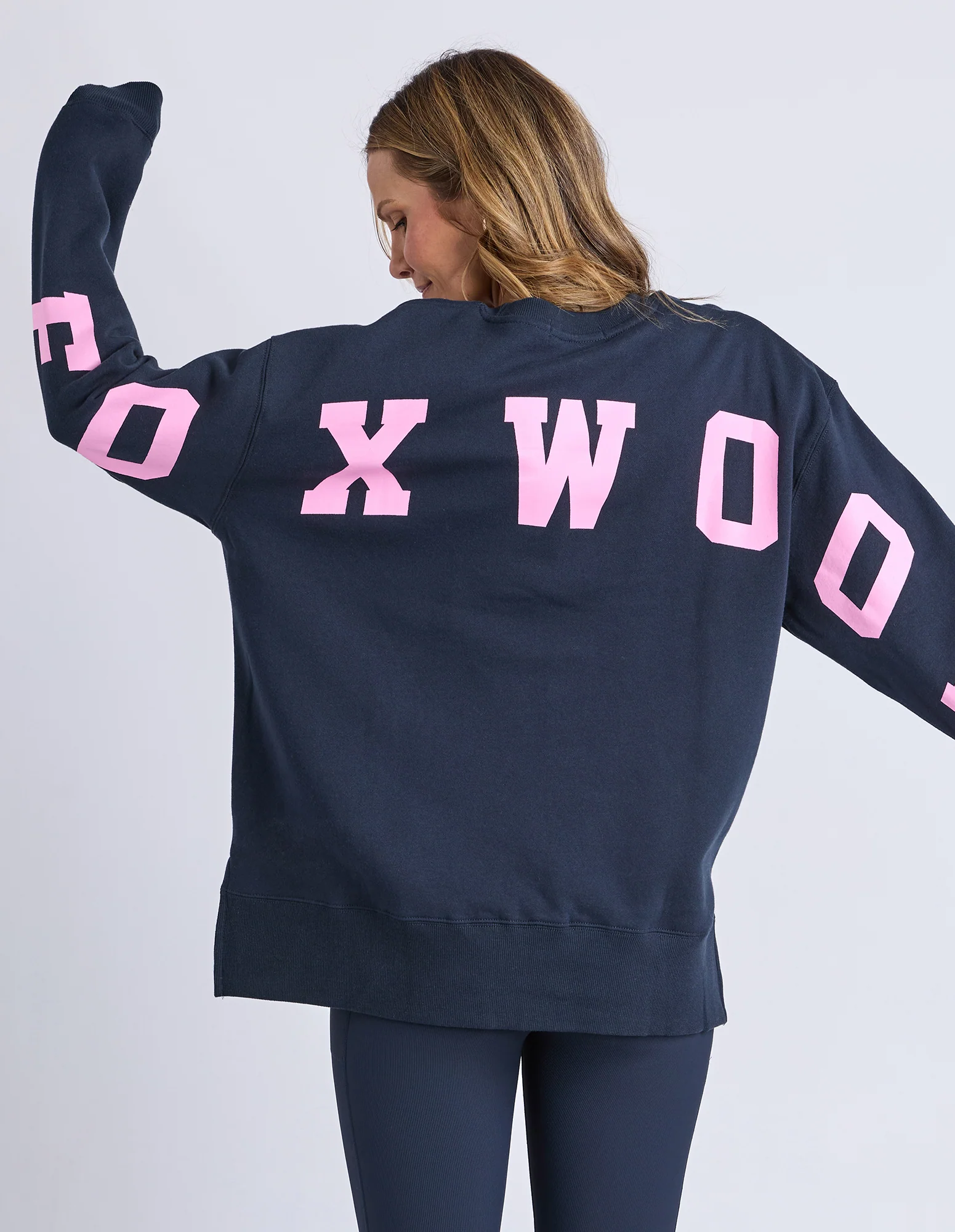 Interval Crew Navy With Neon Pink - Image 3