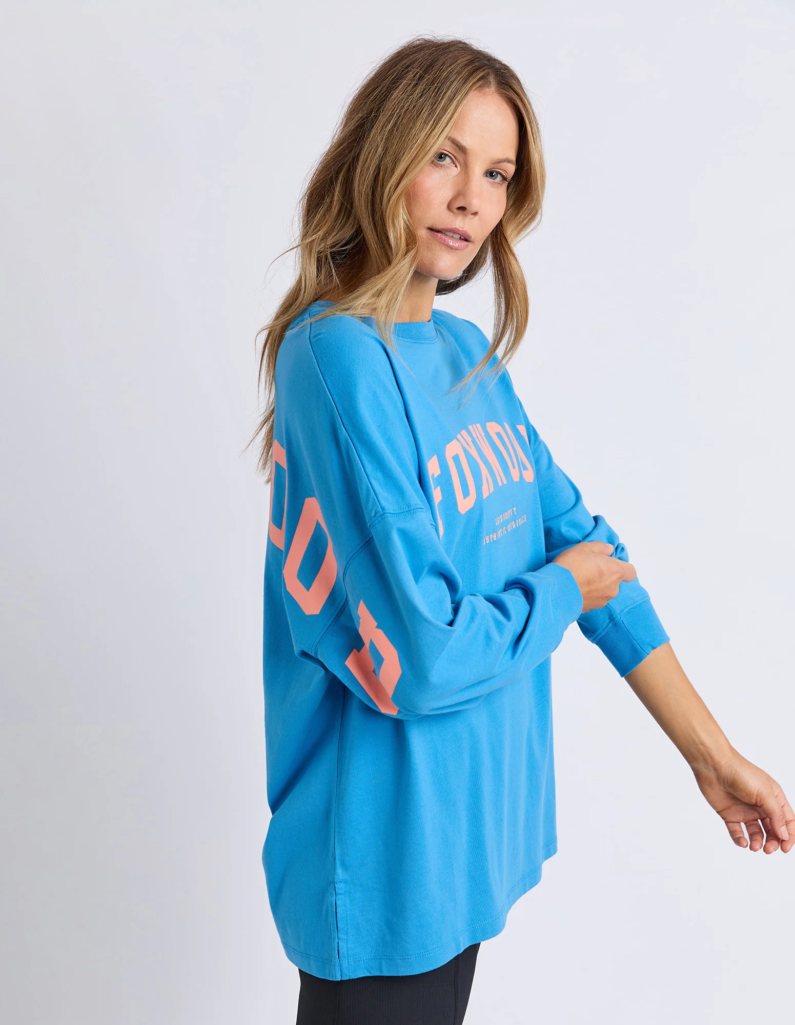 Interval Long Sleeve Bright Blue - Image 4