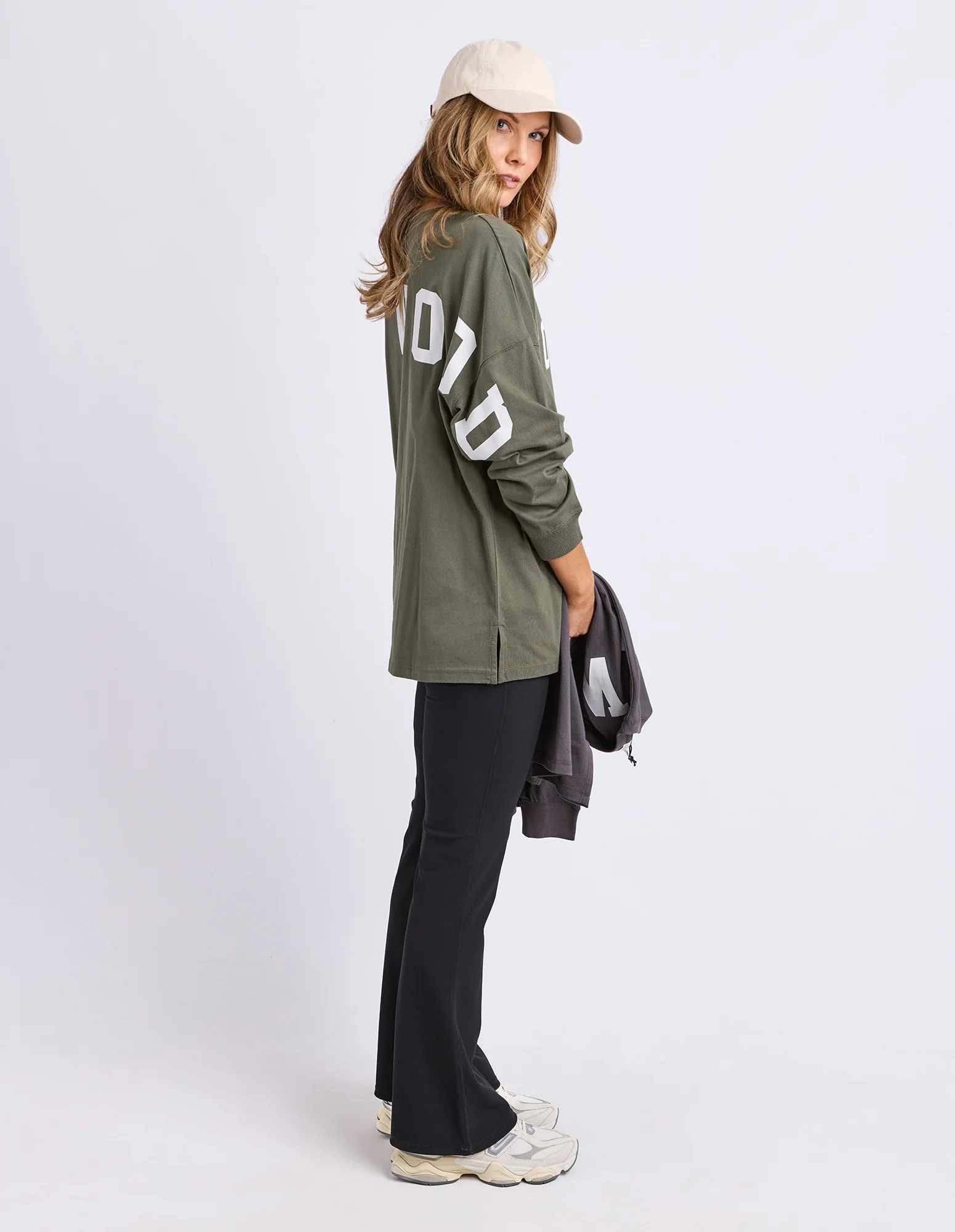 Interval Long Sleeve Khaki With White - Image 7