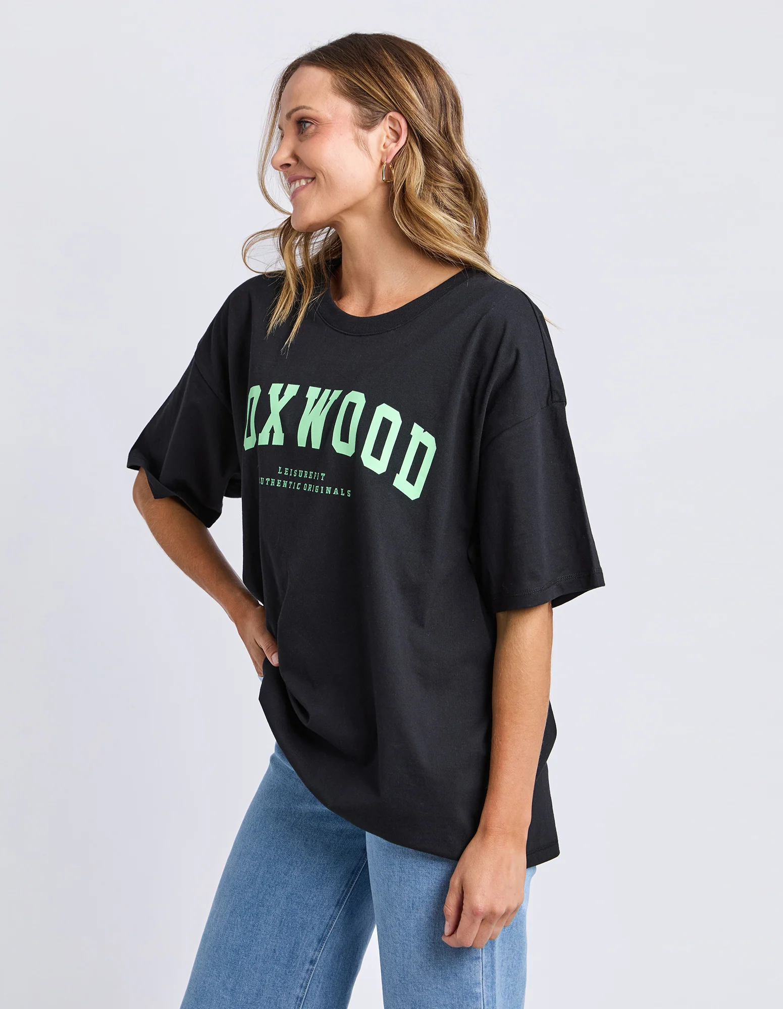 Interval Tee Wblk/Bright Green - Image 4