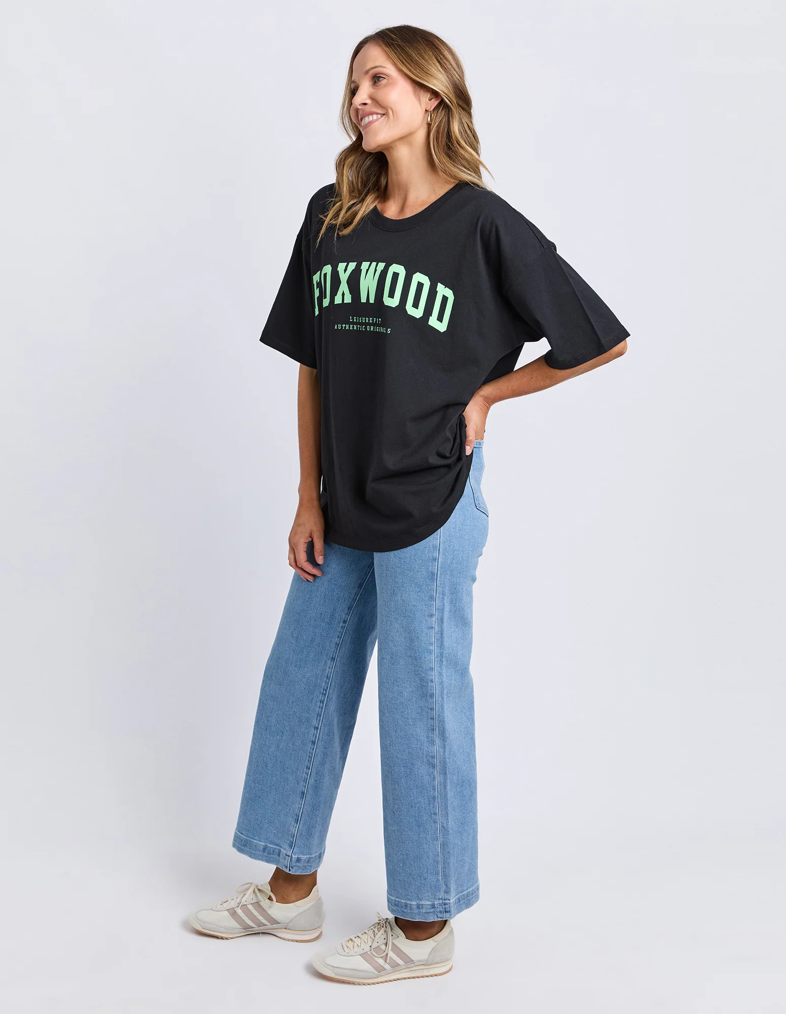 Interval Tee Wblk/Bright Green - Image 6
