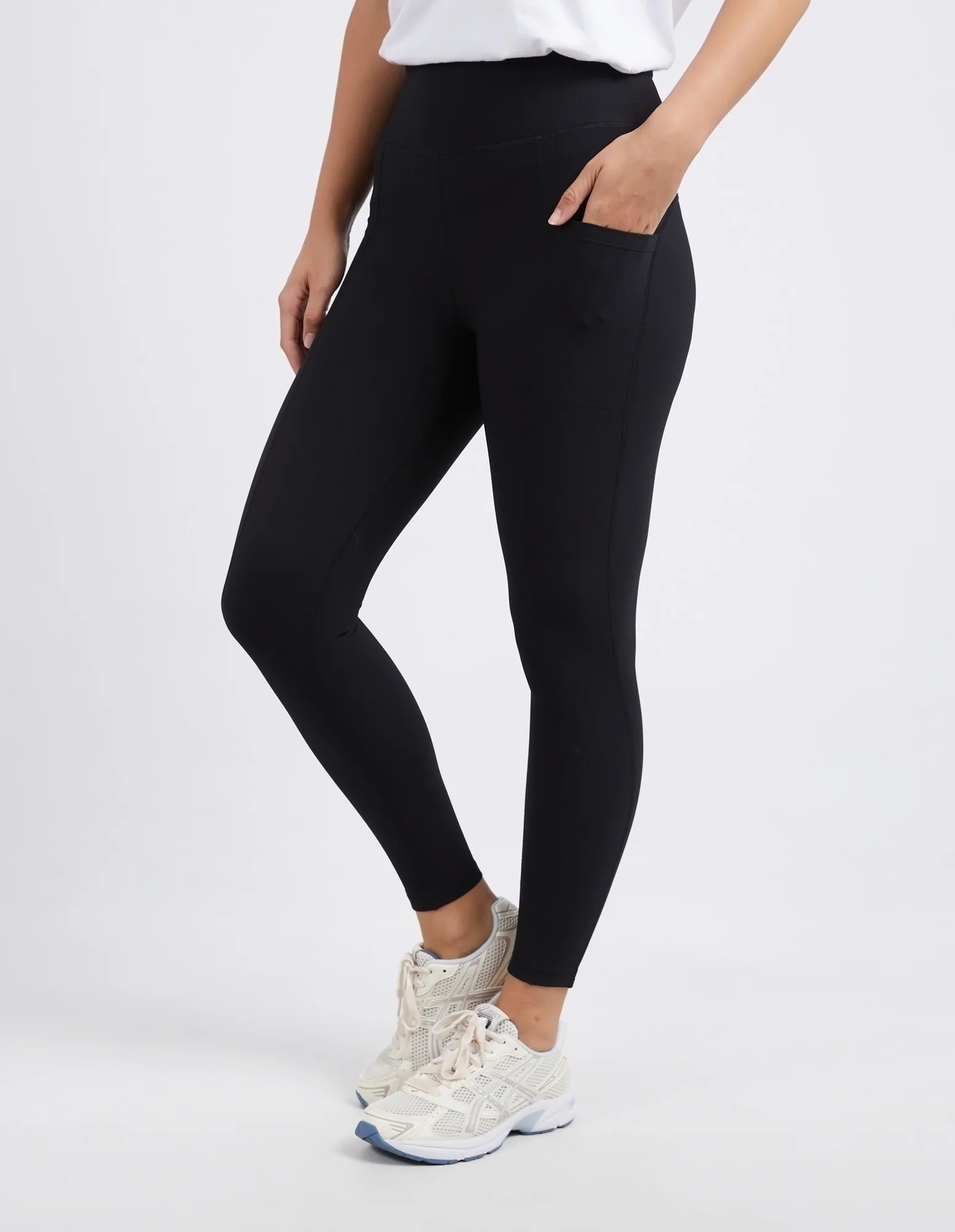 Luxe Rib Legging Black - Image 4