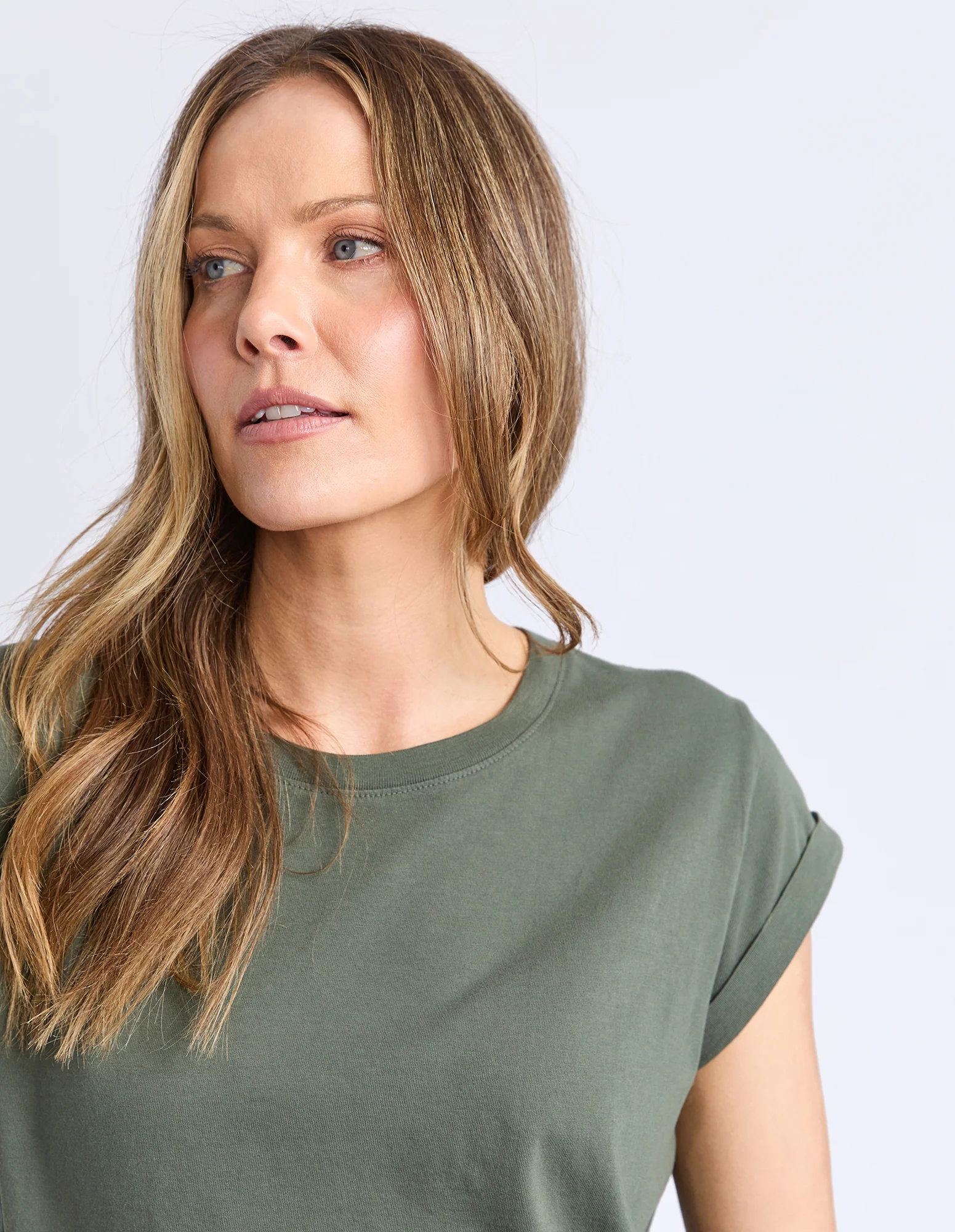 Manly Tee Khaki - Image 4