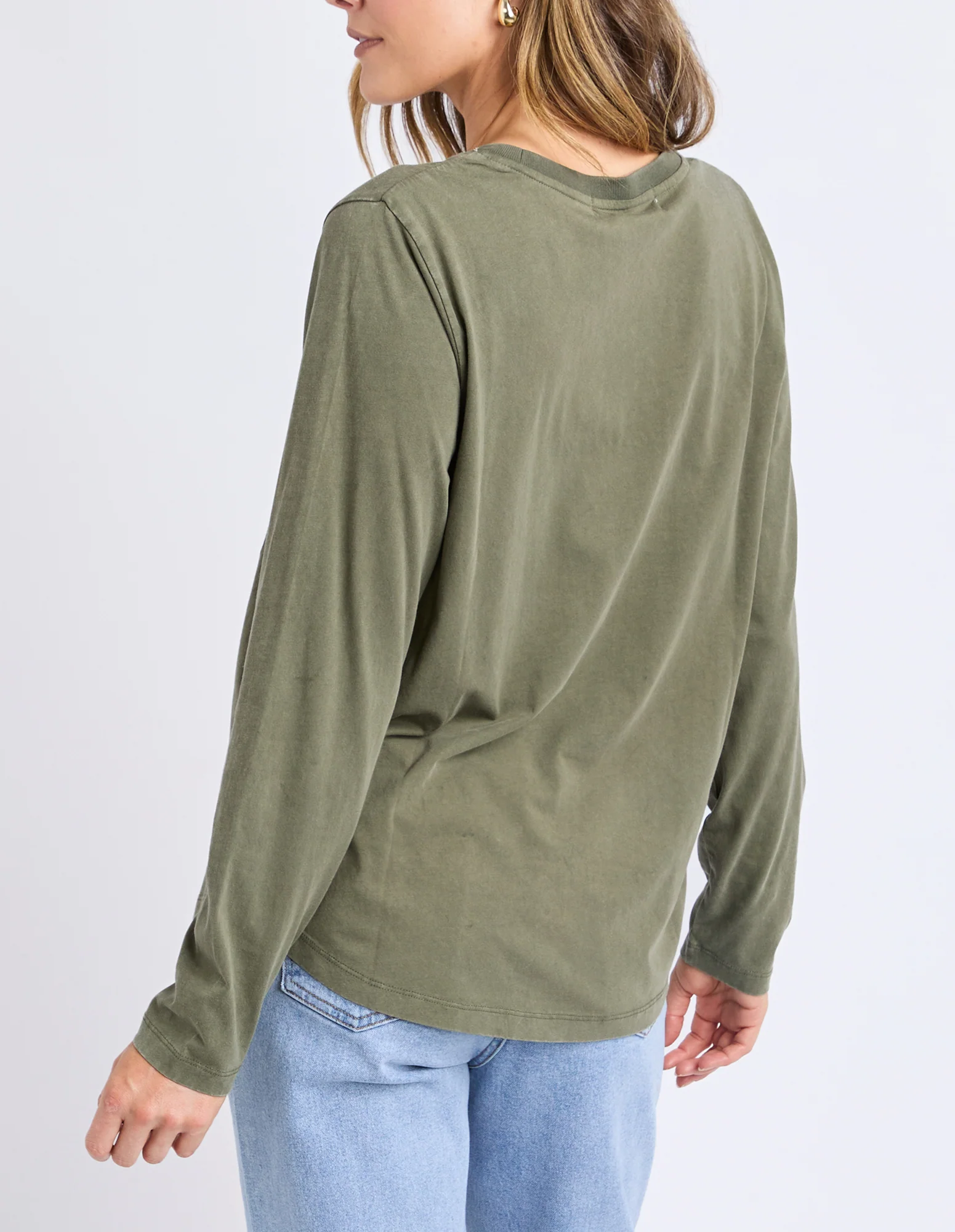 Signature Long Sleeve Tee Khaki - Image 3