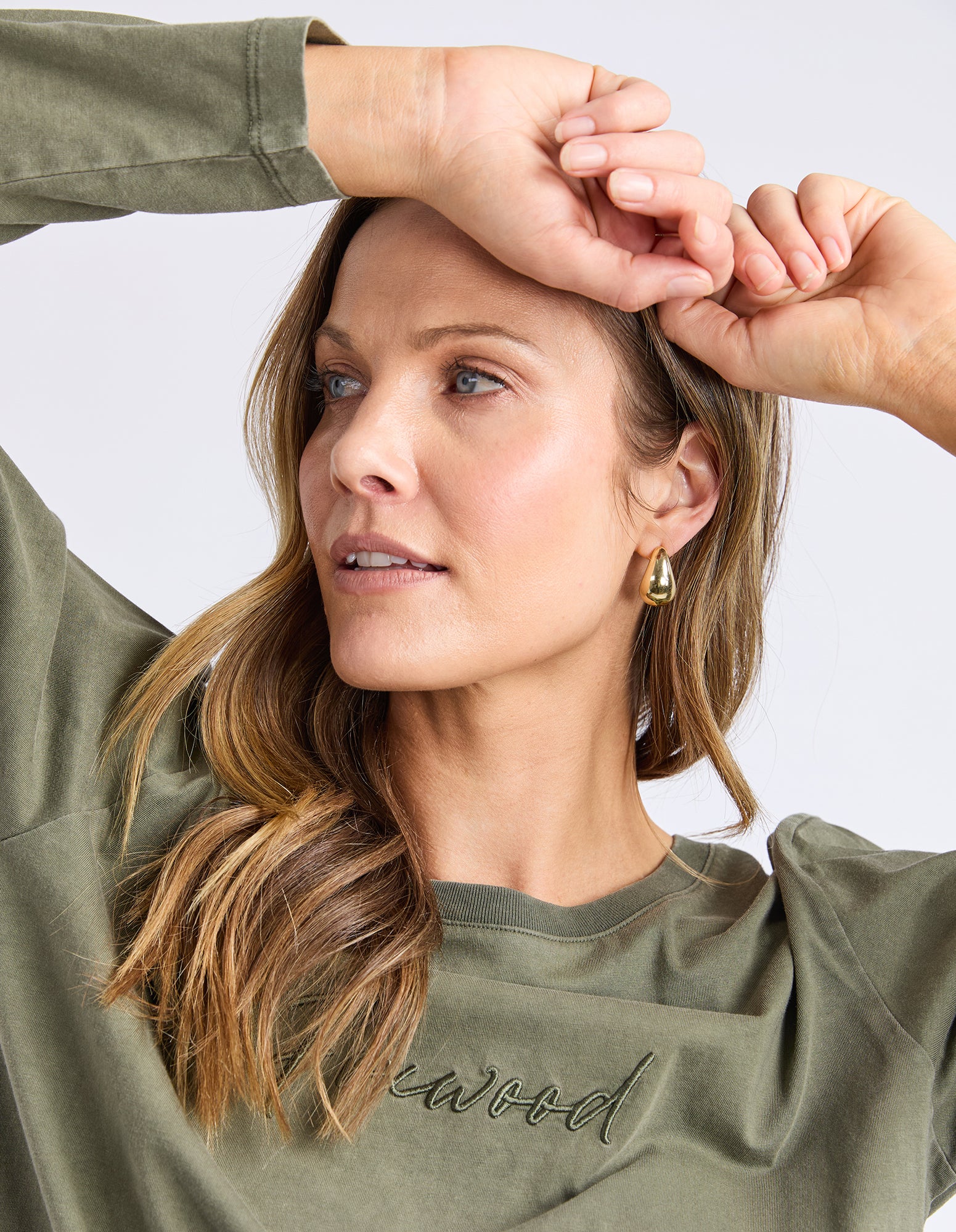 Signature Long Sleeve Tee Khaki - Image 5