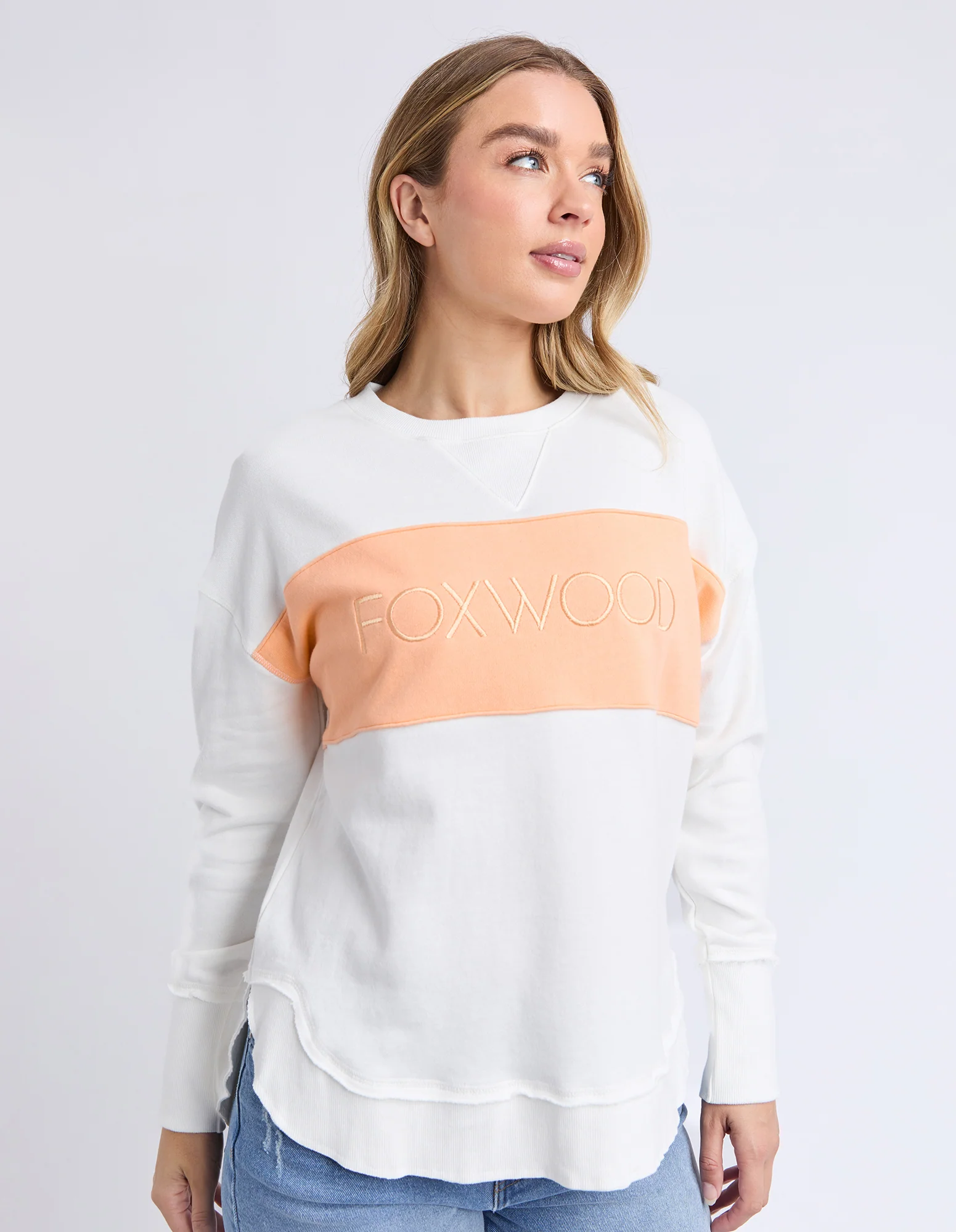 Simplified Tonal Crew Vintage Wht & Peach - Image 4