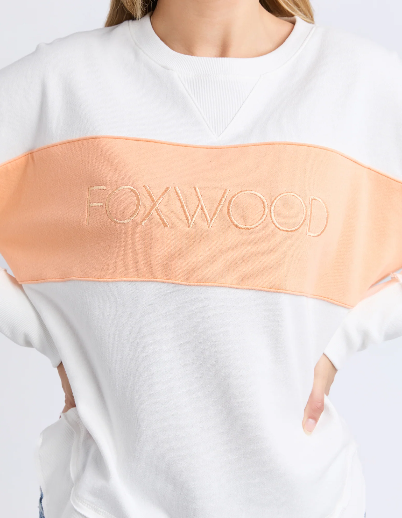 Simplified Tonal Crew Vintage Wht & Peach - Image 5