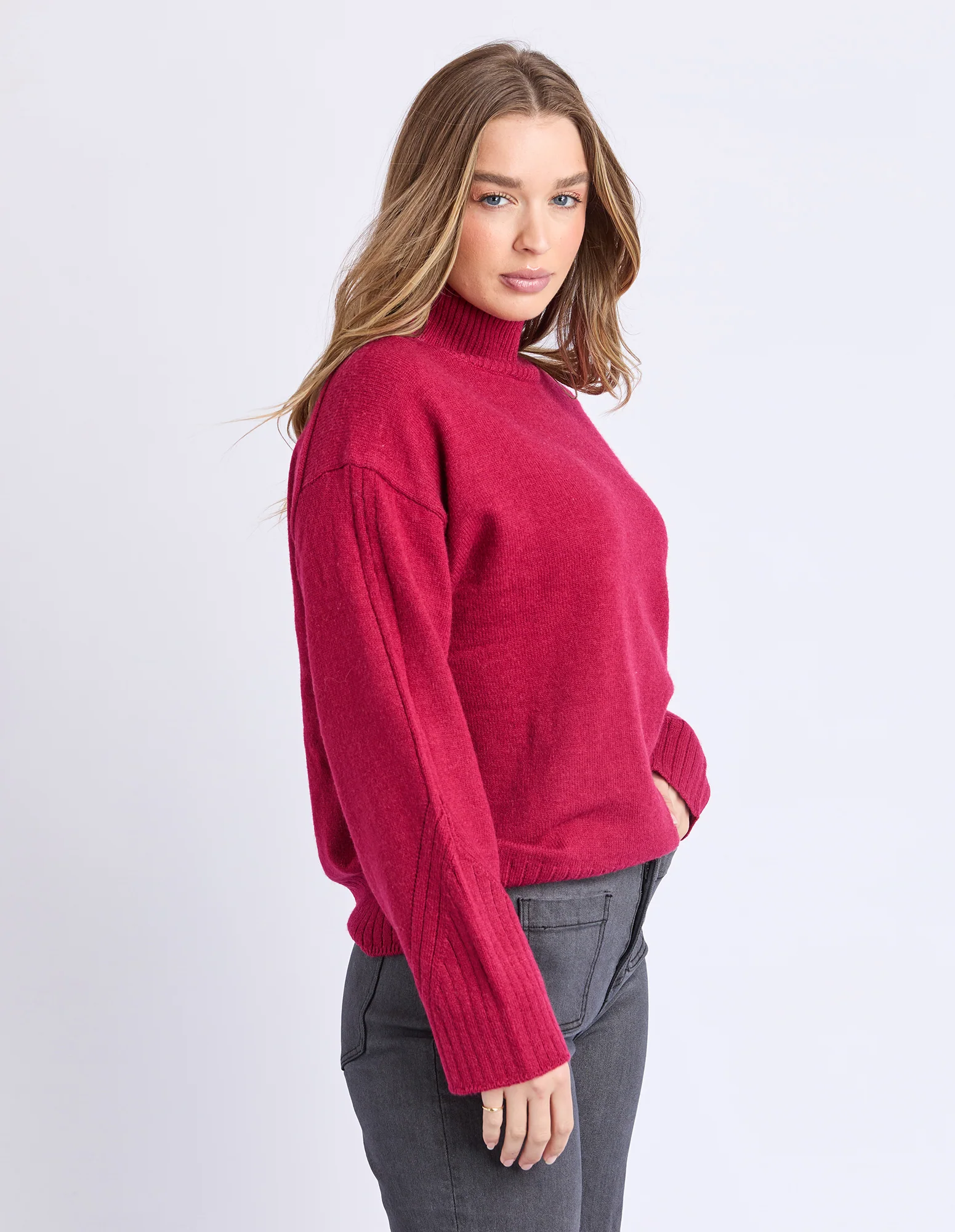 Stellar Knit Rhubarb Red - Image 5