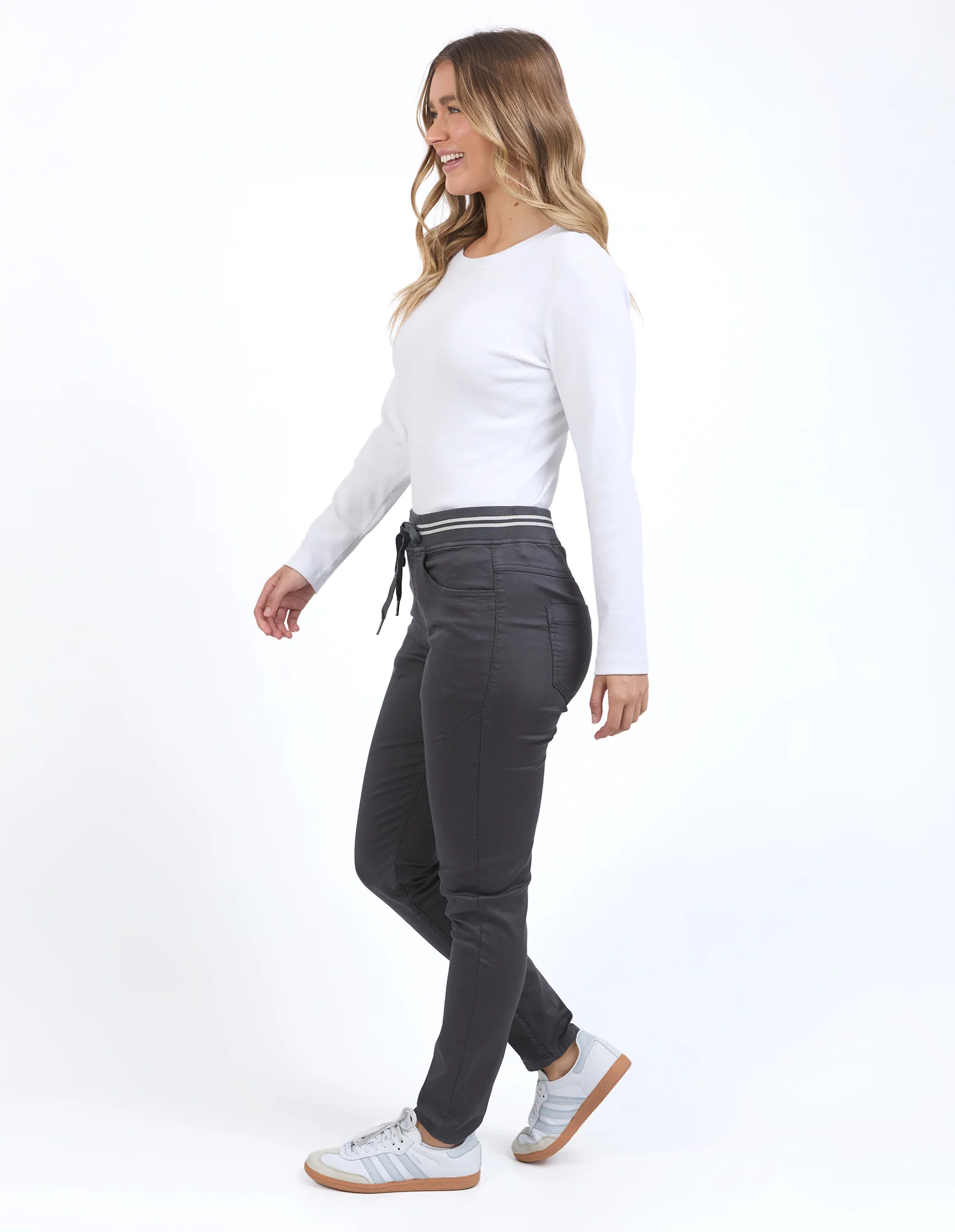 Sylvia Jogger Charcoal - Image 6