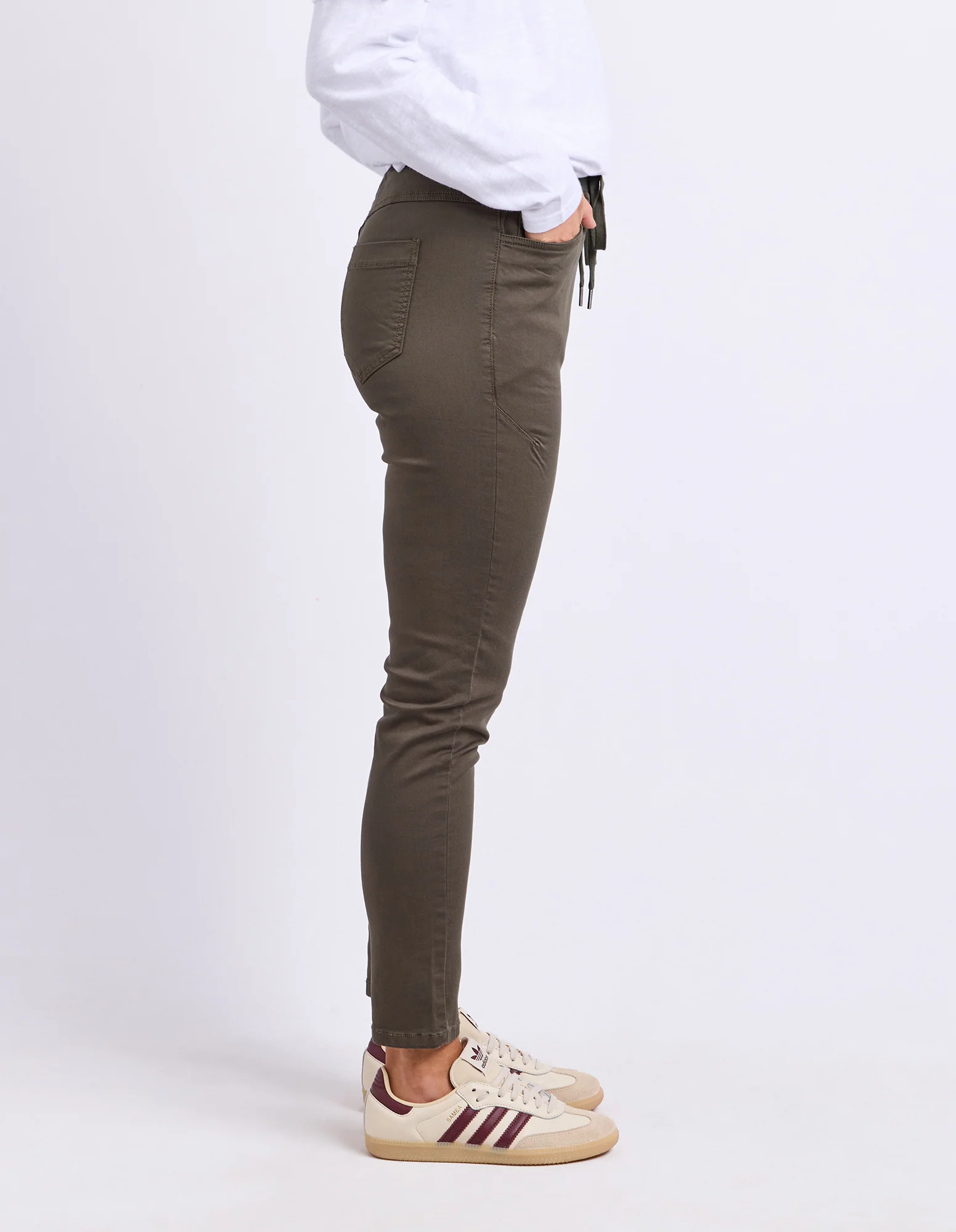 Sylvia Jogger Dark Khaki - Image 4